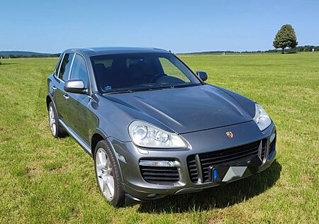 Porsche Cayenne Turbo