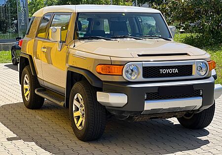 Toyota FJ Cruiser