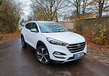 Hyundai Tucson 1.7 CRDi * Automatik * 2WD