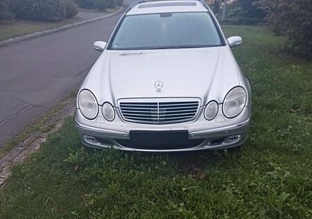 Mercedes-Benz E 320 CDI T AVANTGARDE Avantgarde
