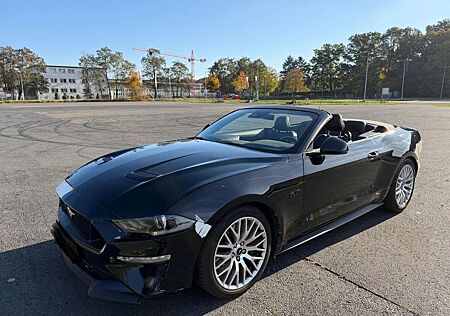 Ford Mustang GT Convertible 5.0 V8 Deutsches Fahrzeug