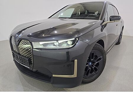 BMW iX Xdrive50 Aut. Pano LED-Xenon Crystal Navi 1/