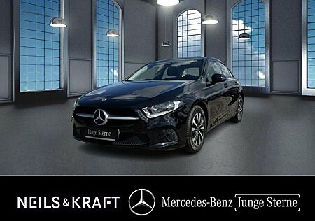 Mercedes-Benz A 180 A 180d Limousine KAMERA+PARKTRONIC+SITZHEIZUNG