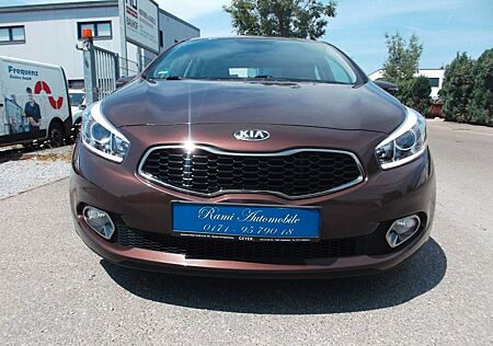 Kia Cee'd / Ceed ANDERE Ceed Vision