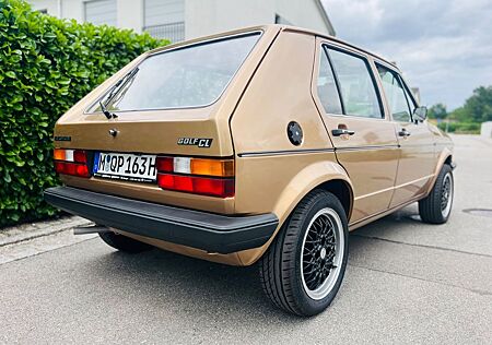 VW Golf Volkswagen 1er Motor JB restauriert