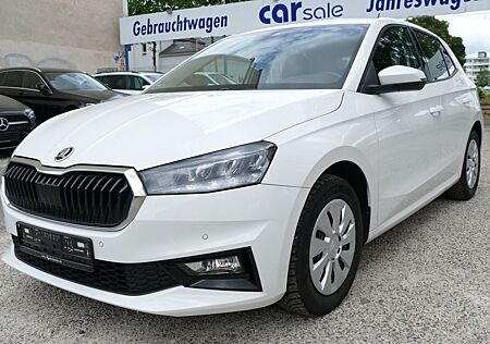Skoda Fabia Ambition PDC,ACC,NAVI,Klima,NEU Model,NAVI