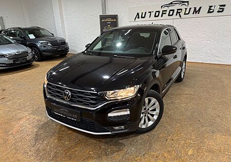 VW T-Roc Volkswagen Sport 1.5 TSI/SHZ/17"/CAM/NAVI