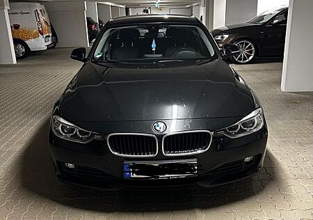 BMW 318d -