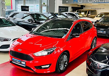 Ford Focus Lim. ST-Line|NAVI|XENON|PDC|TEILLEDER|2.HD