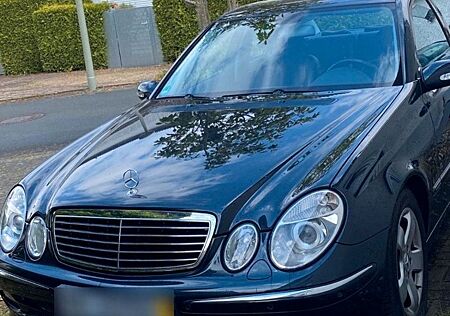 Mercedes-Benz E 200 CDI AVANTGARDE Avantgarde