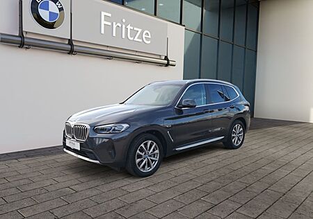 BMW X3 30e LASER+KLIMAAUTO+NAVI+SHZ+PDC+HEAD-UP