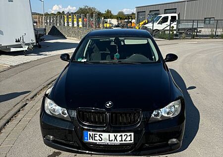 BMW 320d -