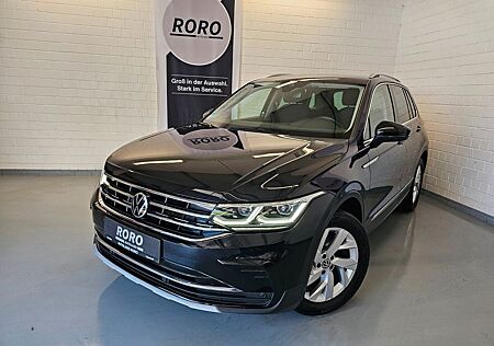 VW Tiguan Volkswagen 2.0 TDI Elegance + VC/ACC/DSG/AHK/1.Hand