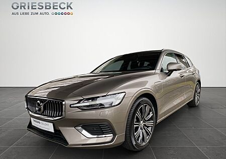 Volvo V60 Kombi T6 Core Recharge AHK,LED,Kamera