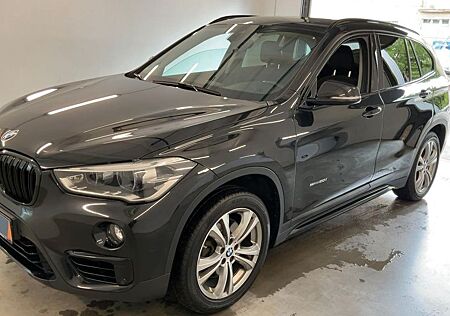 BMW X1 sDrive 20 iA Sport Line /Pano/LED/AHK/Shadow