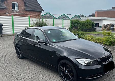 BMW 318i E90 Top gepflegt, Unfallfrei