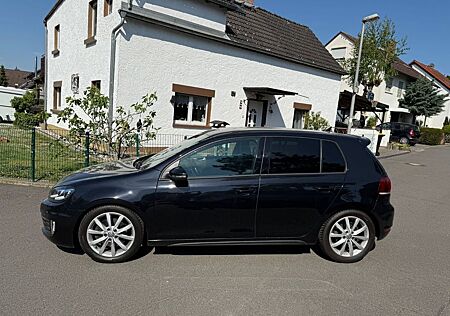 VW Golf Volkswagen 2.0 TDI DSG GTD