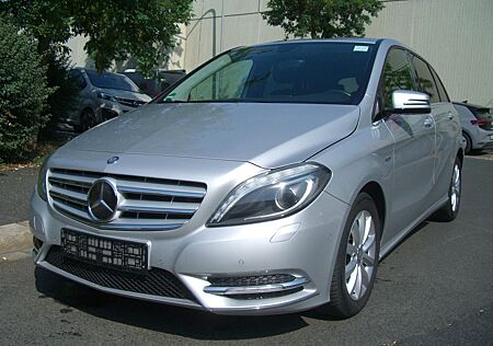 Mercedes-Benz B 180 CDI Klima Alu PDC Navi Xenon Kamera