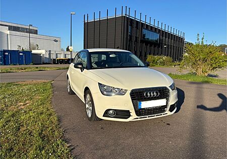 Audi A1 1.2 TFSI Attraction