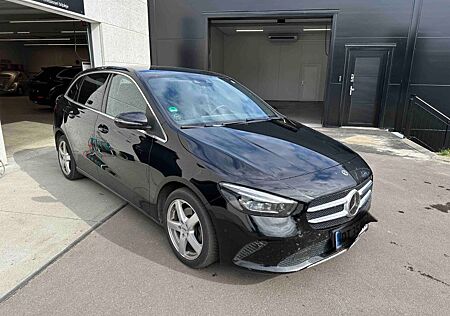 Mercedes-Benz B 200 d