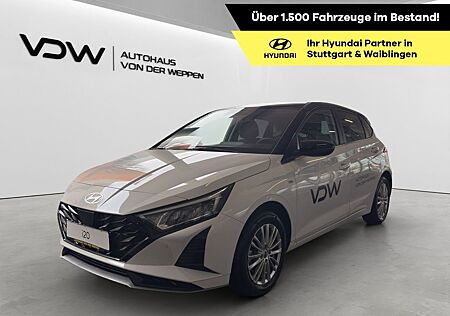 Hyundai i20 PRIME (120 PS!) + DACHLACKIERUNG SCHWARZ!
