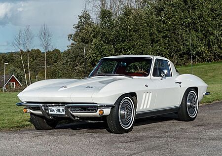 Chevrolet Corvette C2 Coupe, Small Block 2 door coupé