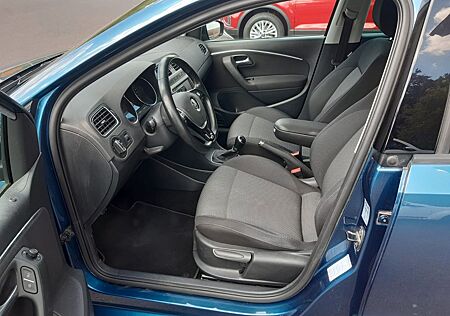 VW Polo Volkswagen 1.0 TSI 81kW -