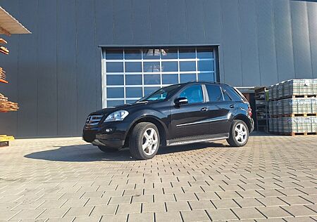 Mercedes-Benz ML 350 4MATIC -