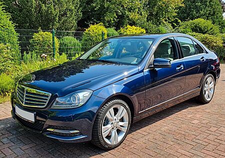 Mercedes-Benz C 350 Elegance Standheizung Scheckheftgepf. Merc