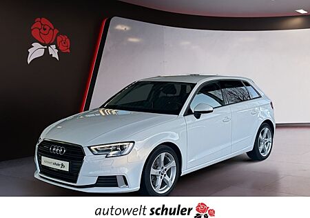 Audi A3 Sportback 40 TFSI quattro sport Navi