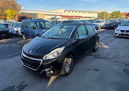 Peugeot 208 Allure*PDC*ALU*MFL*KLIMA*