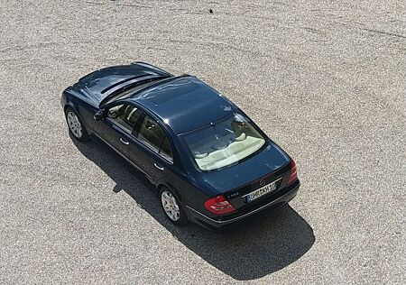 Mercedes-Benz E 500 ELEGANCE Elegance