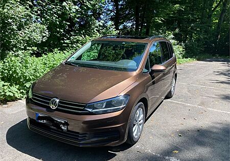 VW Touran Volkswagen 1.4 TSI DSG SOUND BMT SOUND