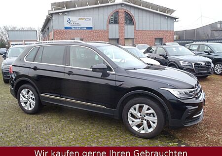VW Tiguan Volkswagen Move LED PDC ACC SHZ LHZ NAVI 110KW ALU