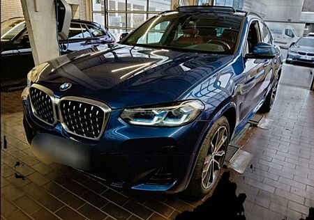 BMW X4 xDrive20i AT M Sport M Sport