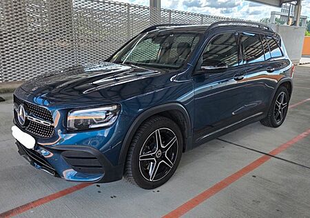 Mercedes-Benz GLB 220 d AMG-LINE 4MATIC