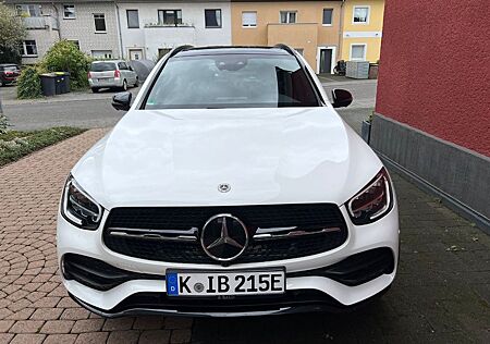 Mercedes-Benz GLC 300 de 4MATIC Autom. -AMG Pano AHK, Night