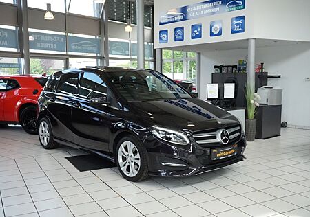 Mercedes-Benz B 220 CDI / d *1.Hand *Pano.*Memory *Kamera uvm.