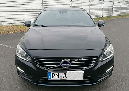 Volvo V60 D2 Geartronic Momentum Momentum
