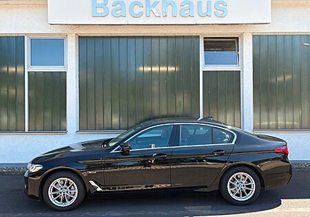 BMW 530 e Limousine Adapt.LED ACC Ahk Hifi Sportsitz