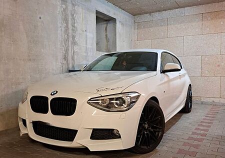 BMW 116i M-Sport top gepflegt (Sommerauto)