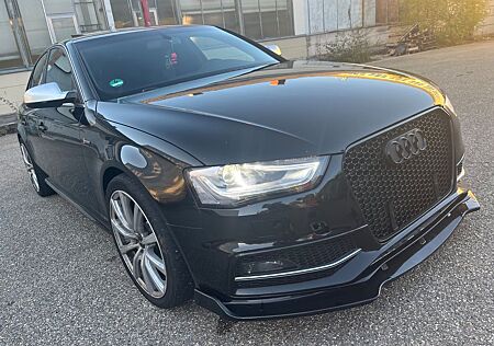 Audi S4 3.0 TFSI S tronic quattro -