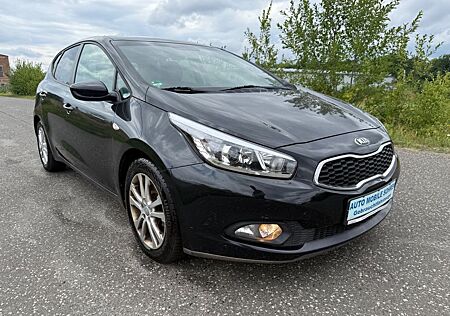 Kia Cee'd / Ceed 1.4 CVVT Vision