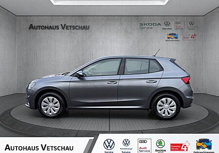 Skoda Fabia Essence 1.0 TSI LED/SHZ/APC/5J-Gar. Klima