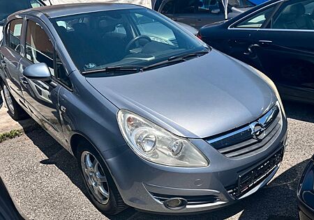 Opel Corsa D Edition