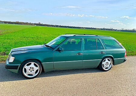 Mercedes-Benz 220 TE 150PS S124 W124 Kombi Klima