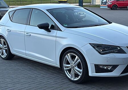 Seat Leon 5F FR | 140 PS | Top gepflegt