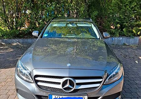 Mercedes-Benz C 220 d 4MATIC T Autom. -