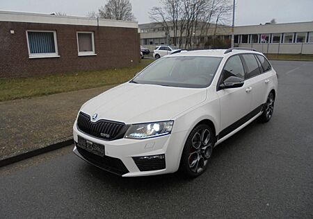 Skoda Octavia Combi RS 1. Hand