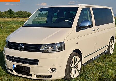 VW T5 Multivan Volkswagen Allrad DSG mit TV und Playstation 4